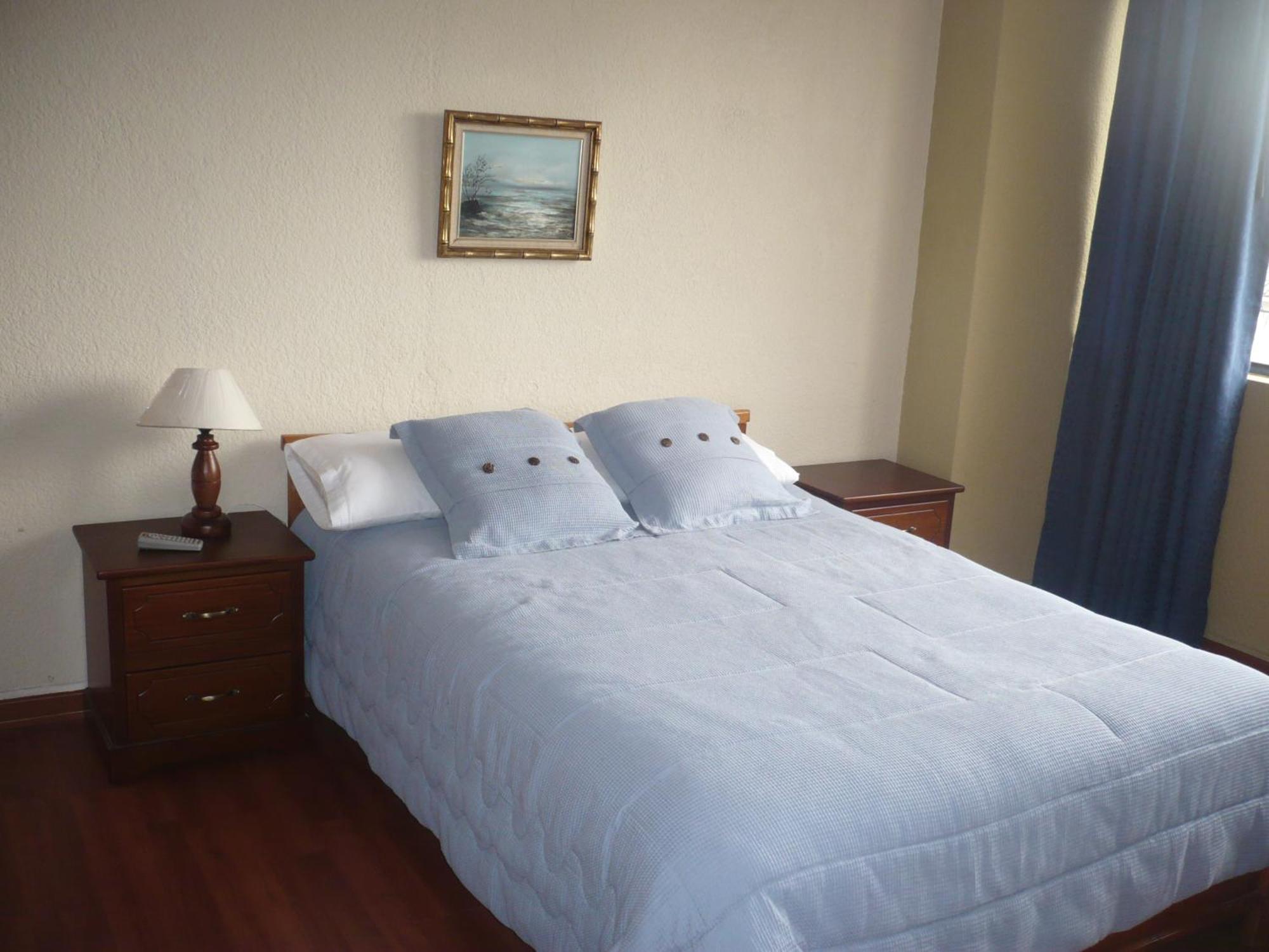 Hostal Tutamanda 2 Quito Habitación foto